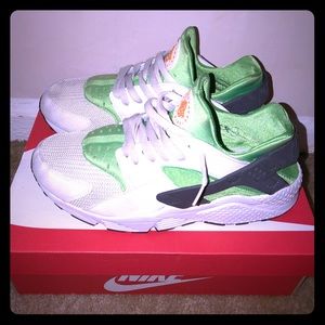 Men’s Nike Air Huaraches